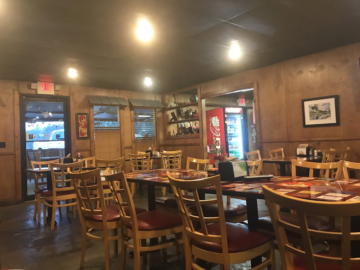 Crossroads Seafood & Grill